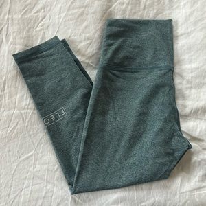 fleo el toro green leggings EUC